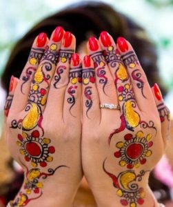 Mehndi Artist in Allahabad
