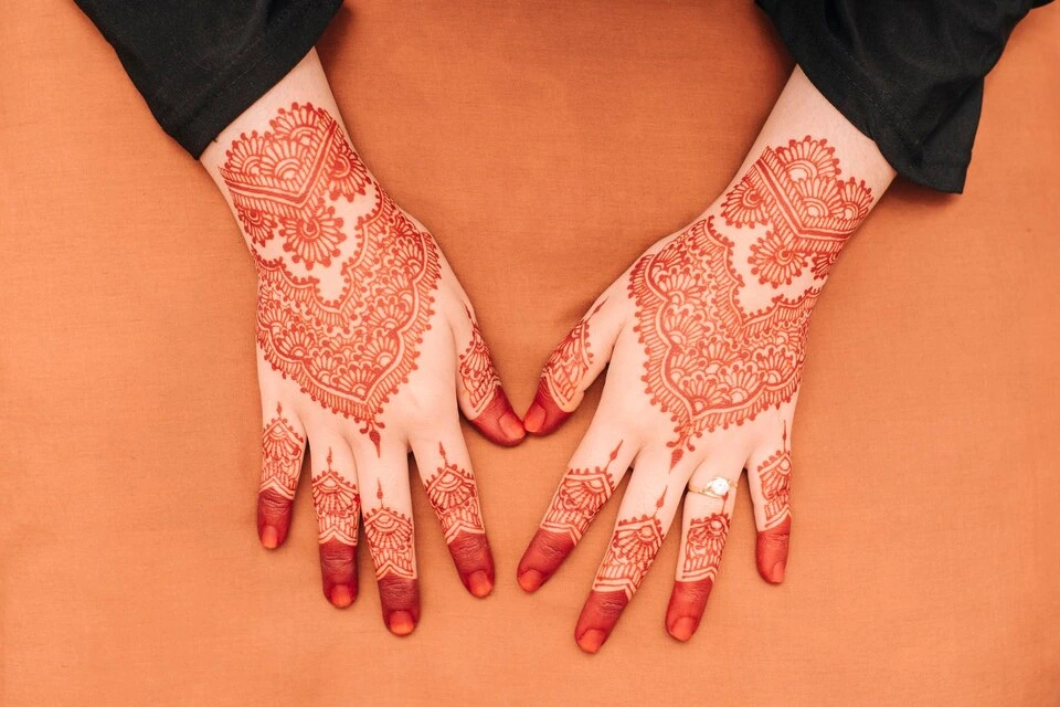 Best Mehndi Artist in Allahabad